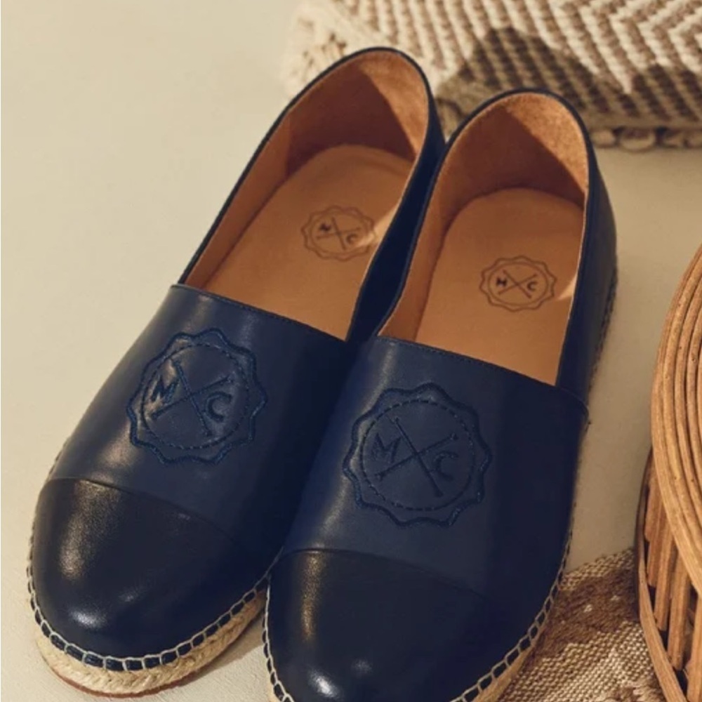 Maddox & Co Navy and Black Espadrilles